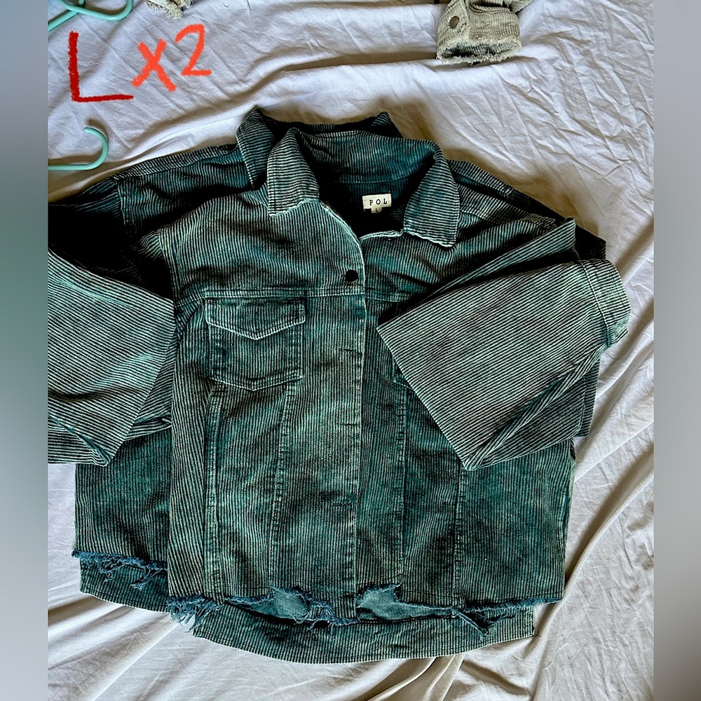 Boutique NWT Collection of Clothes🪩
